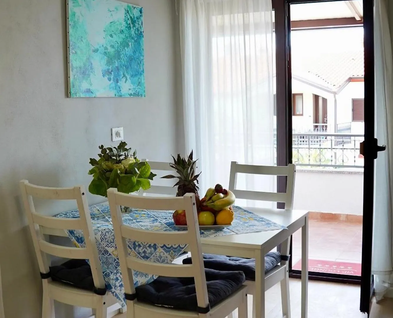 Apartments With Wifi Rovinj - 15084 0*,